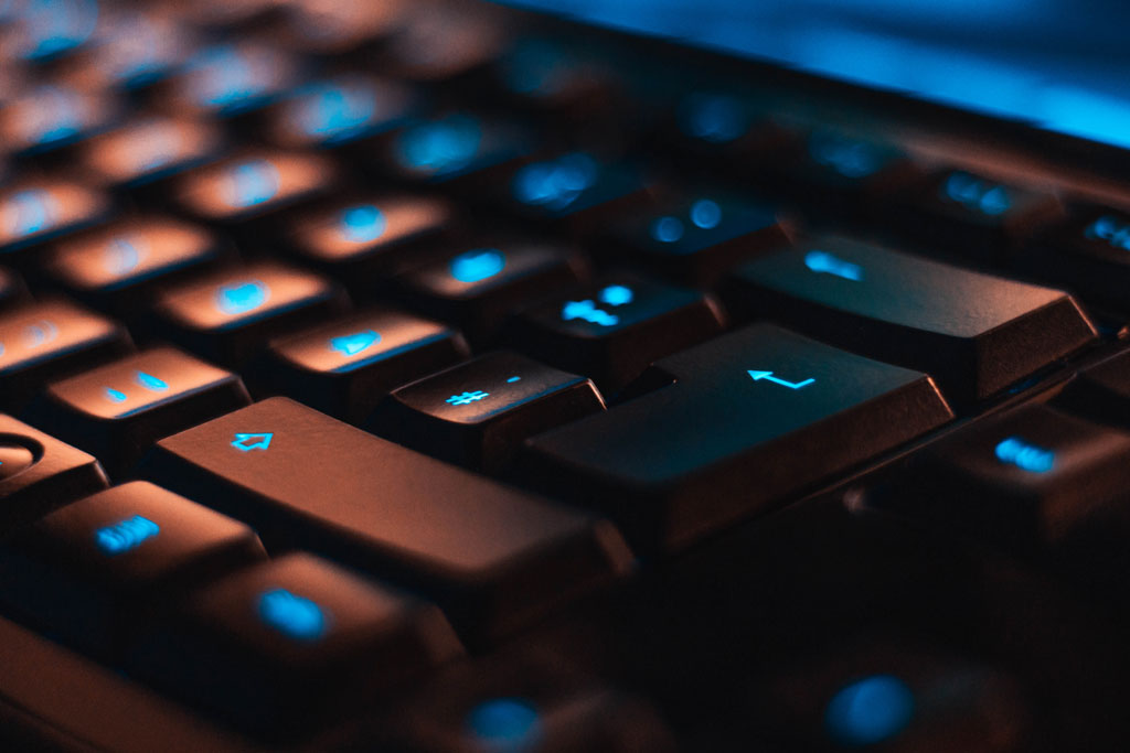 How does the SDLC model fit into the Agile process